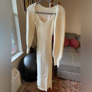 White sweater dress set with long sleeve matching sweater brand new never worn
